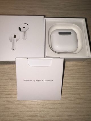 Nuove AirPods 4ª Gen con ANC