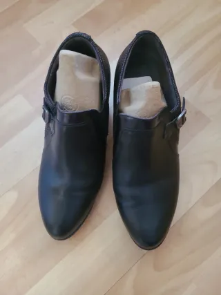 Zapato tacón ancho Pitillos Talla 40