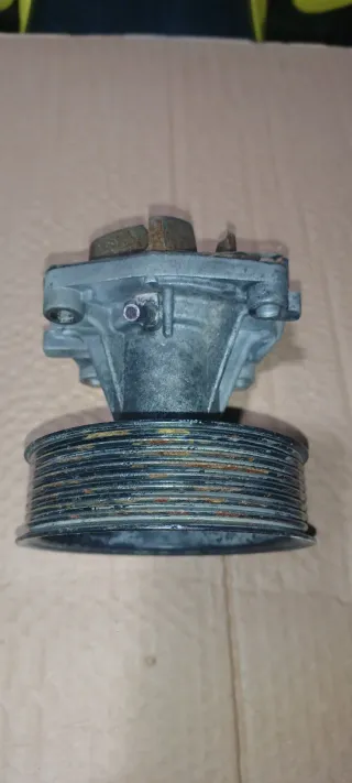 Bombas de agua Jeep Cherokee 2.5 td m50