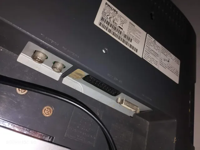 Televisor Philips Plata y Negro