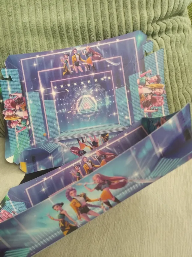 Cajas para aperitivos con diseño K-pop demon hunte