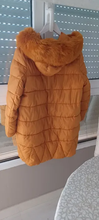 Abrigo acolchado mujer naranja