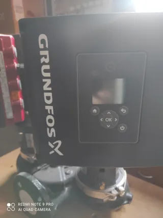 Bomba Grundfos doble