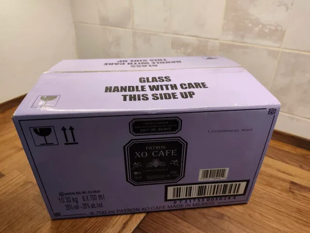 Scatola di Patrón XO Cafe Liquore al Caffè