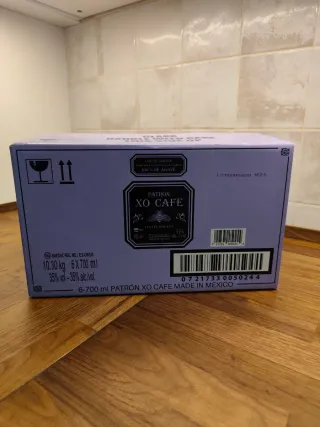 Scatola di Patrón XO Cafe Liquore al Caffè