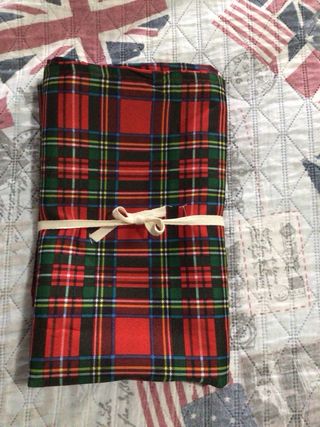 Tovaglia a quadri rossa e verde