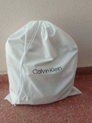 Bolso piel SÍNTESIS El Corte Inglés rosa