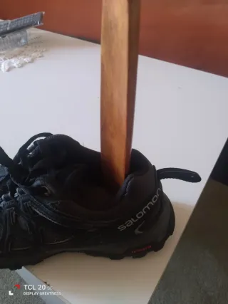 Descalzadora de madera antigua