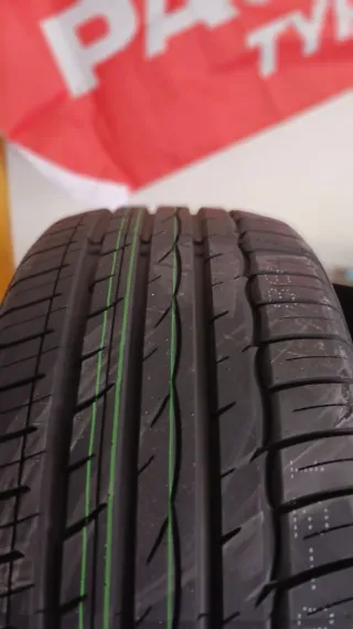 225/40 R18 92W COMFORSER CF710