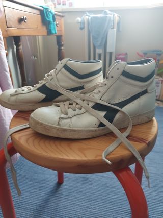 Scarpe Diadora da ginnastica vintage bianche e ver