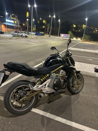 Kawasaki ER6N 2006 Negra