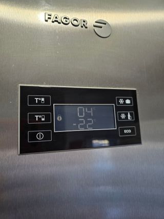 OFERTA! NEVERA FAGOR NO FROST DE 1.85M