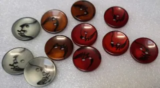 Lote 8 botones- 7 modelos