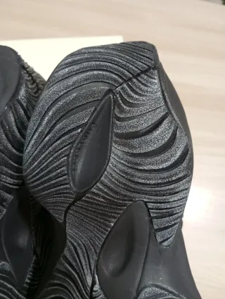 Zapatillas New Balance 37 Negro/Gris sin estrenar