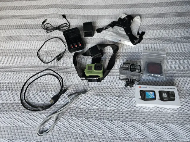 GoPro Hero 8 y accesorios