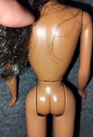 Barbie Teresa su corpo vintage 1999, con 2 outfit.