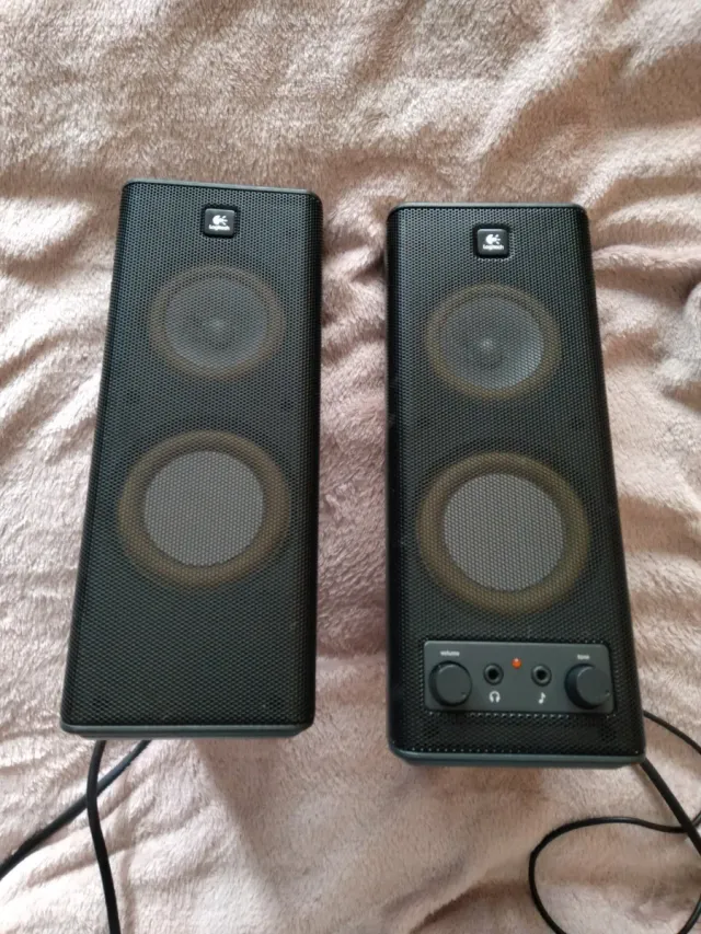 Altavoces Logitech S-0264B Negros