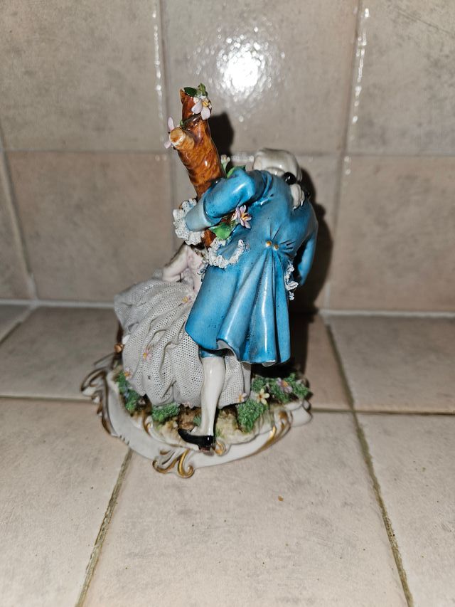 Antica statuina Capodimonte