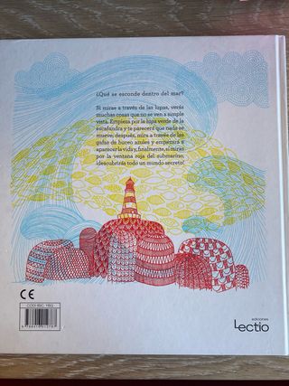 ¿Qué se esconde dentro del mar? (Spanish Edition)