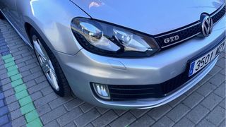 Volkswagen Golf 2011