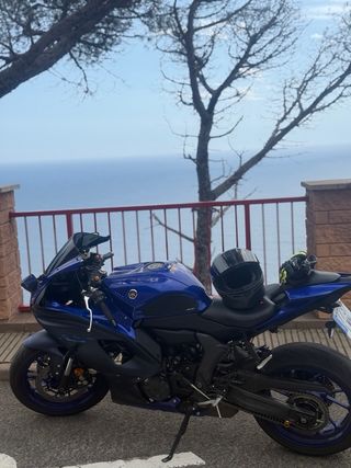 Yamaha R7 Azul 2022