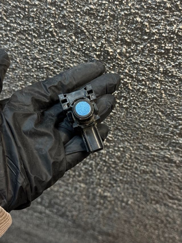 Sensor Aparcamiento Mazda K6021 GMK6-67UC1