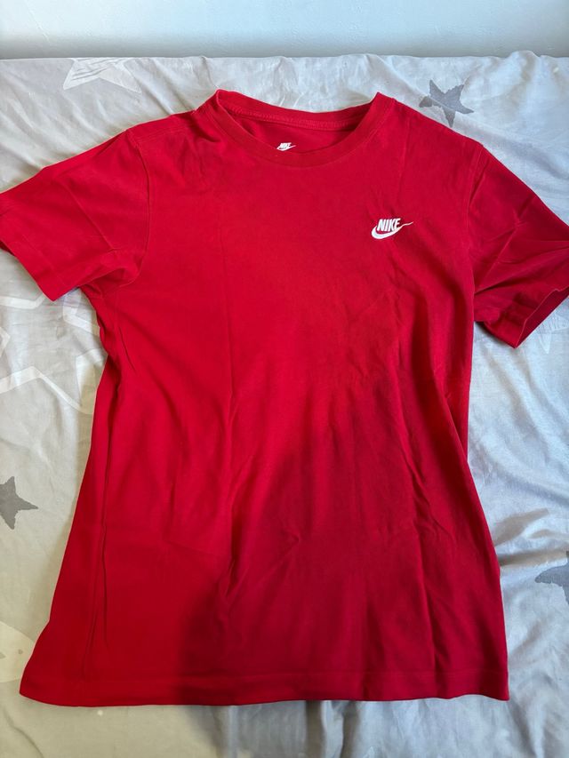 Camiseta Nike Roja Talla S