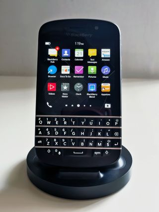 Blackberry Q10 • LEGGI DESCRIZIONE! • 2/16GB