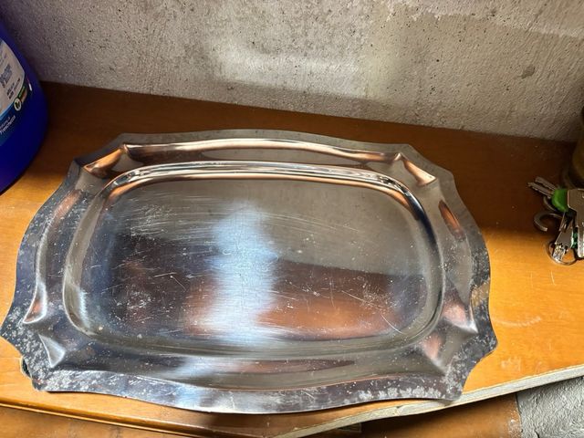 Vassoio rettangolare in metallo