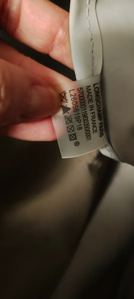 Bolso Longchamp Beige con detalles rojos