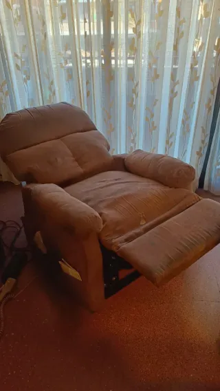 Sillón eléctrico elevador y reclinable
