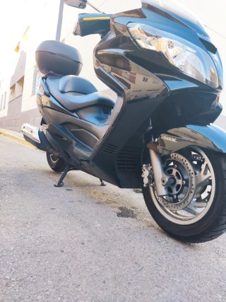 Suzuki AN Burgman 400cc con ABS 2010 IMPECABLE