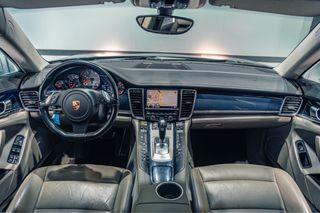 Porsche Panamera S 400cv - techo