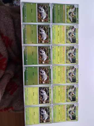 Lote Cartas Pokémon Deerling, Sawsbuck, Sewaddle,