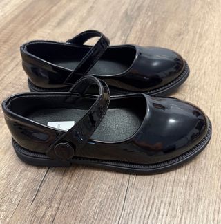 Zapatos charol niña negros TALLA 32