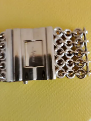 Reloj Paul Versan dorado malla