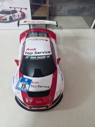 Coche teledirigido Audi R8 LMS Rastar