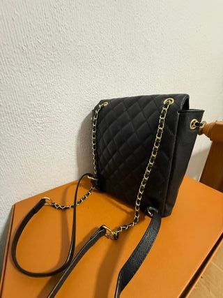 Zaino Chanel Nero e Oro