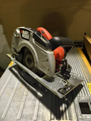 Sierra Circular Black&Decker KS65K