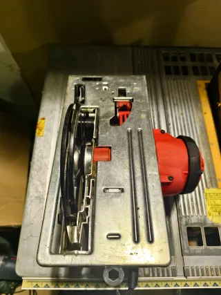 Sierra Circular Black&Decker KS65K