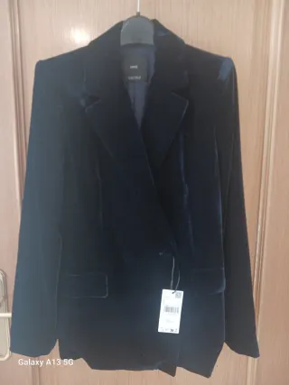 Americana Mango Negra Mujer