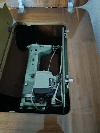 Máquina de coser vintage