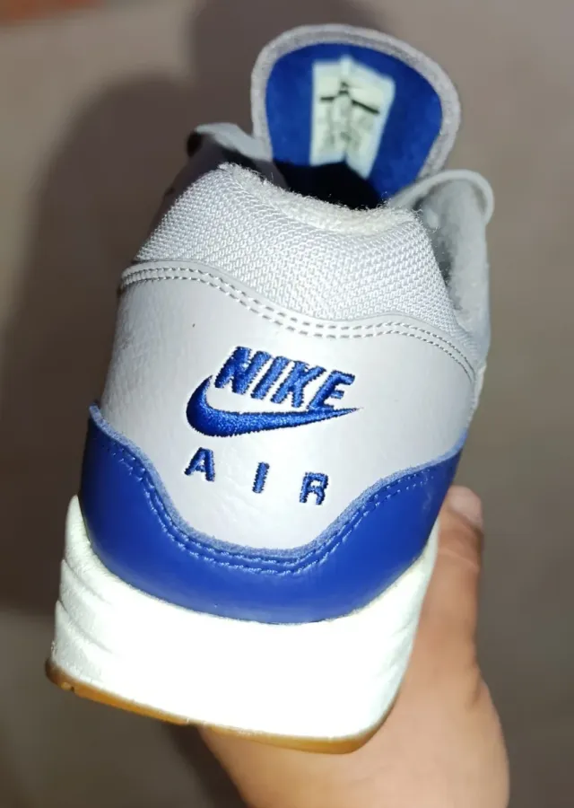 Nike Air Max 1 Gris y Azul