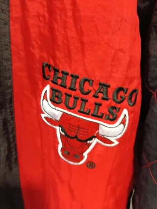Chaqueta Starter NBA Chicago Bulls Negra Roja