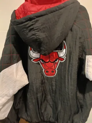 Chaqueta Starter NBA Chicago Bulls Negra Roja