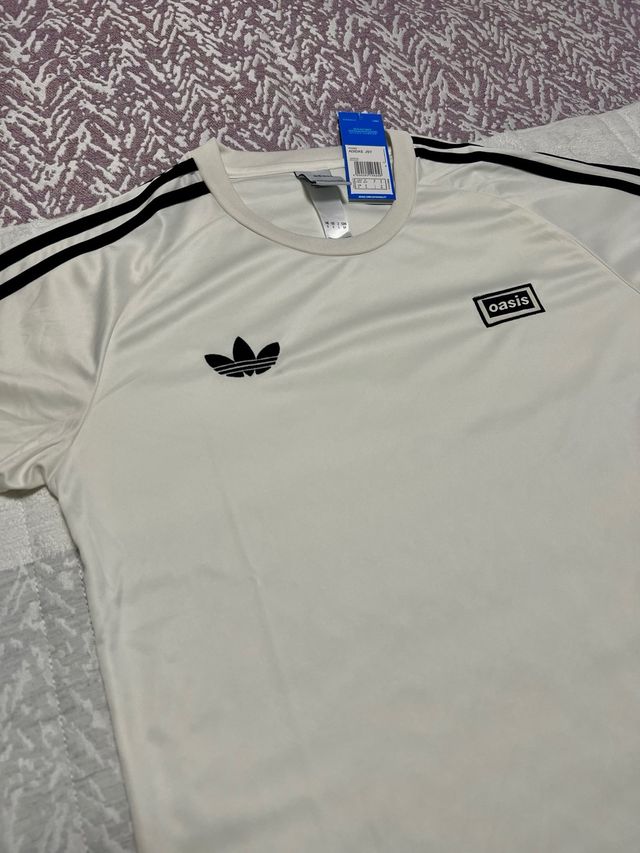 Camiseta Adidas Oasis