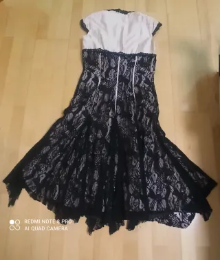 Vestido Alba Conde Negro y rodado Talla L