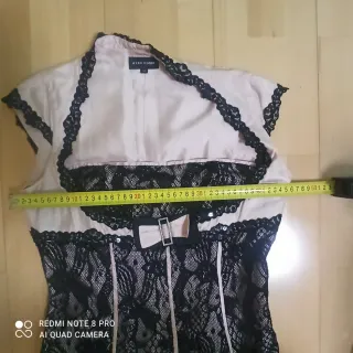 Vestido Alba Conde Negro y rodado Talla L