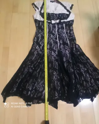 Vestido Alba Conde Negro y rodado Talla L