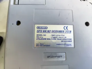 Super Nintendo SNES con joypad